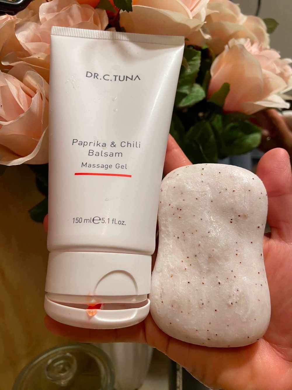 Farmasi White Paprika & Chili Balsam Massage Gel
